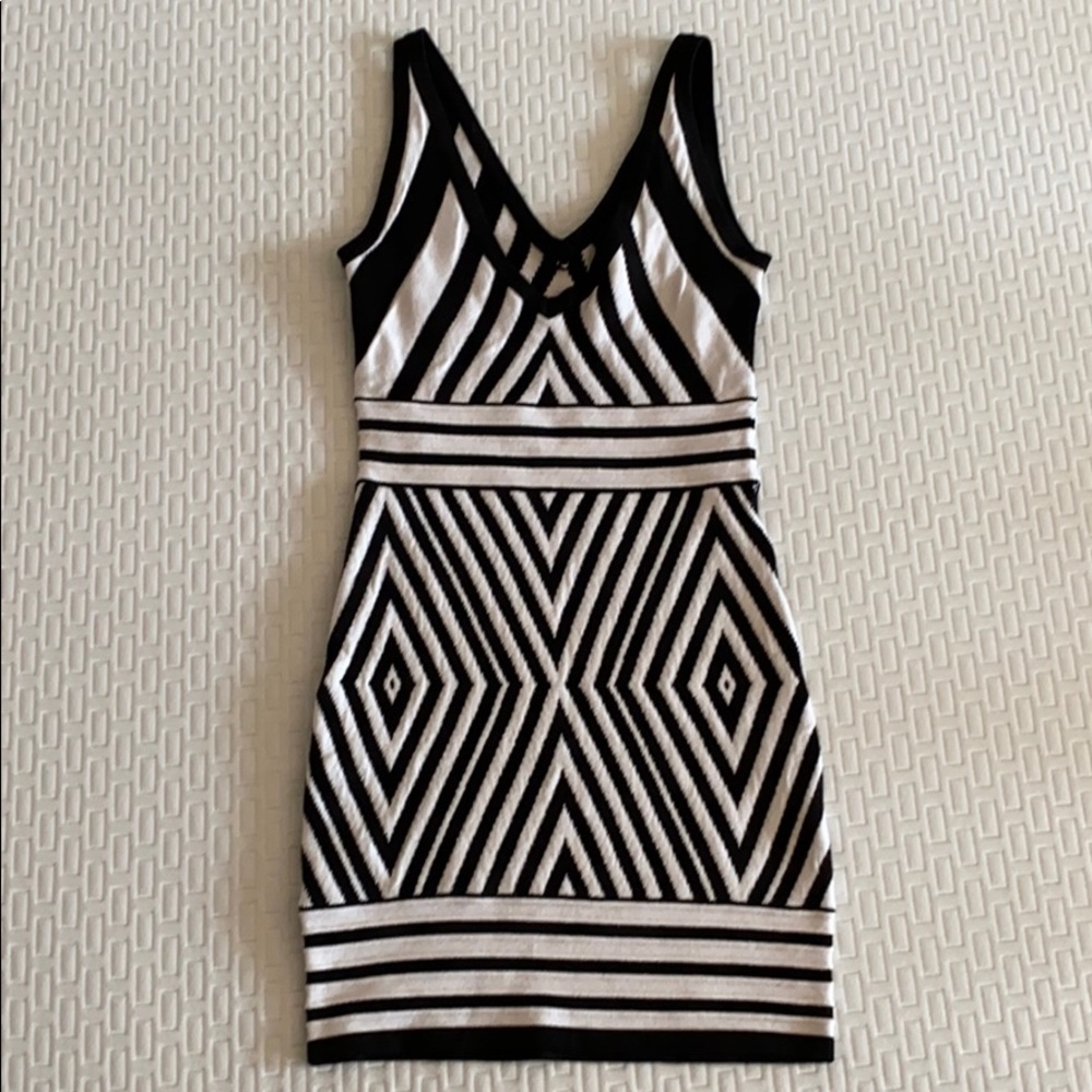 Black and White Diamond Design Mini Dress